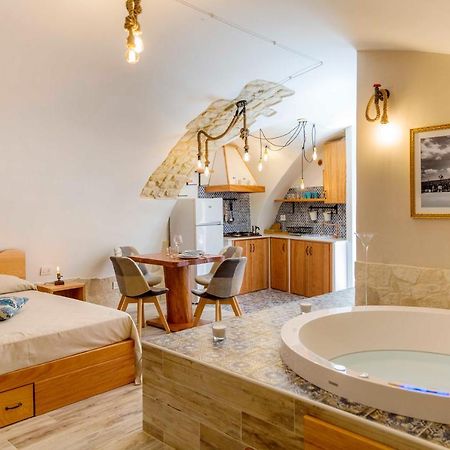 Il Galletto Viola, Luxury Room & Suite Palazzolo Acreide Exteriör bild