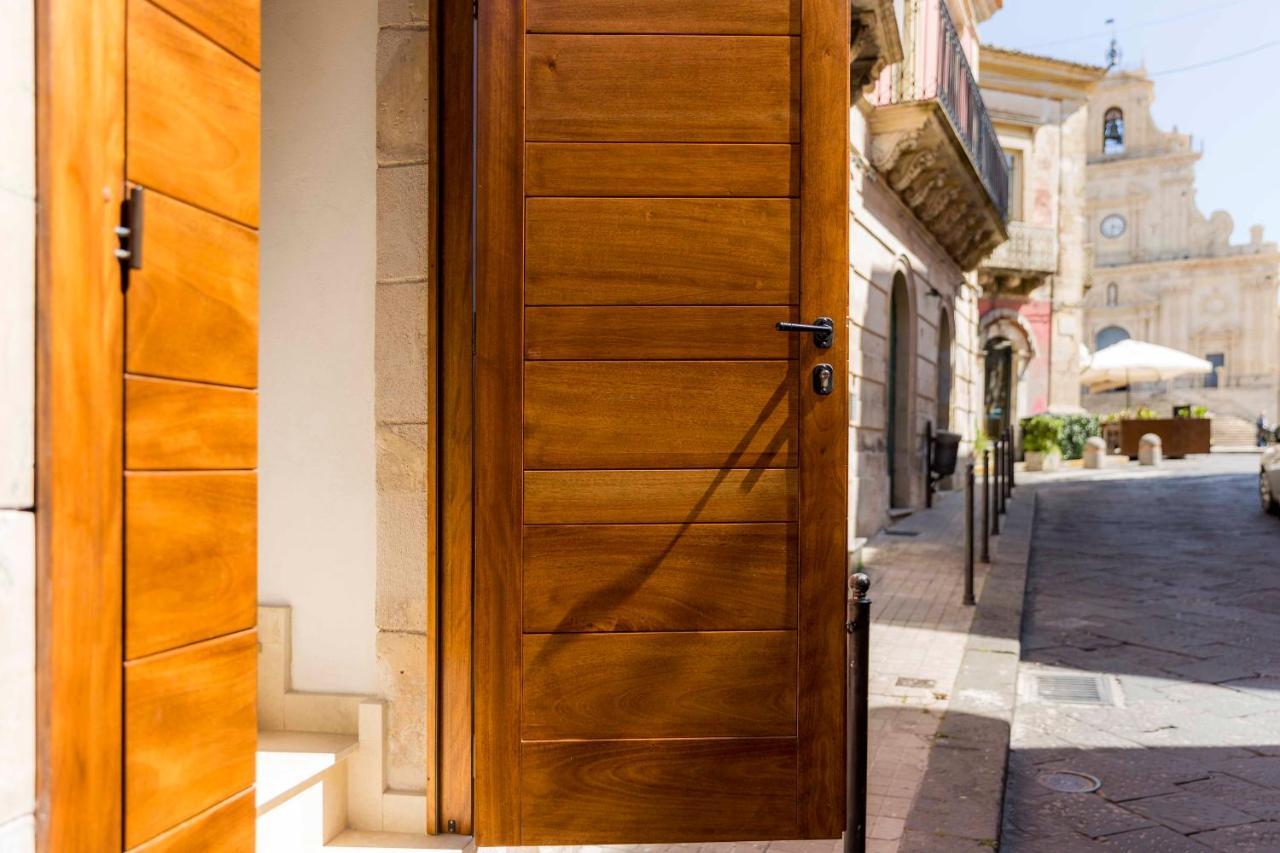 Il Galletto Viola, Luxury Room & Suite Palazzolo Acreide Exteriör bild